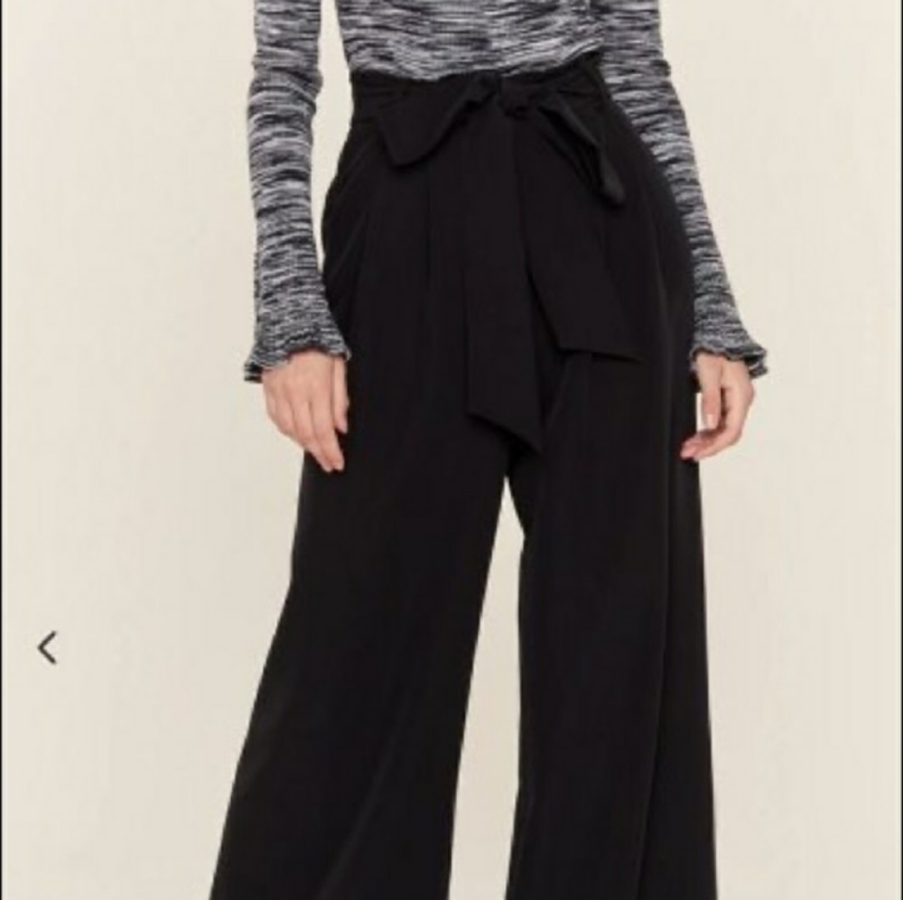 Wide Leg Tie Front Trousers